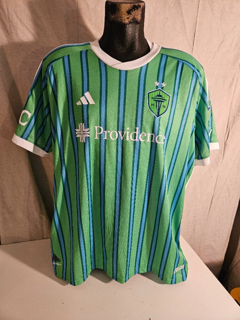 Official Adidas Seattle Sounders FC Soccer Jersey World Cup NEW with tag XXL
